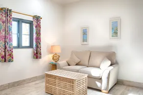 Skomer Sea View Cottage with Hot Tub- Dog Friendly - Image 3