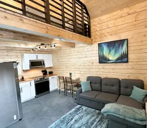 Luxury Log Cabin with Water & Bath - Image 3