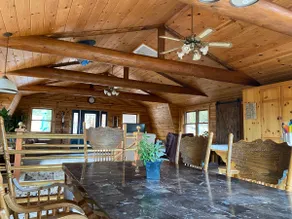 POOL & HOT TUB! Log Cabin near Yosemite! - Image 3