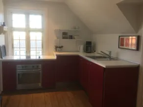 Charming apartment in older villa - Image 3