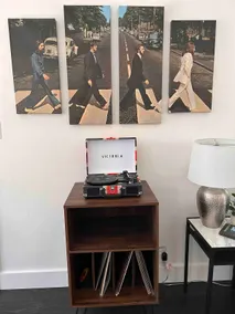 The Beatles House (newly reno w/heated garage) - Image 3