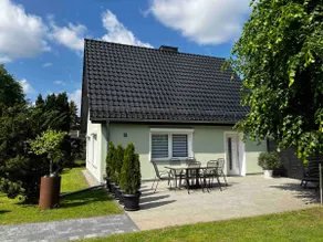 House in the grove - Image 4