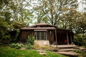 Private Lodge • Sauna • Walk to Trails • Sleeps 10 - Image 2