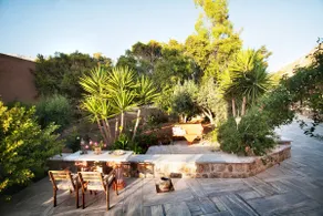 Tree Garden by the beach - Image 4