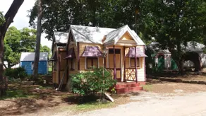 Centrally-Located Apartment Near to West Coast - Image 2