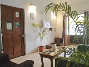 Spacious Apartment with King Bed, Pool & Sauna - Image 4