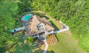 Large Home, 2 King Beds, HotTub, Air Hockey, Games - Image 2