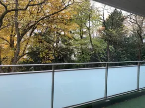 Lake & Old Town within walking distance • Large balcony - Image 4