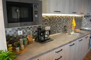 Clock Tower Apartment - Image 3