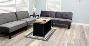 ”Large” Studio - Image 2