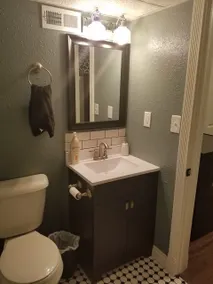 Victorian Blue, remodeled private apartment - Image 4