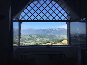 Est Locanda, appartamento panoramico con giardino sulle mura medievali del paese - Image 2