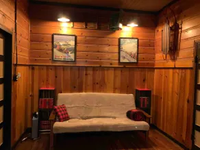 Azalea Mountain Store Guest-Living Experience - Image 3