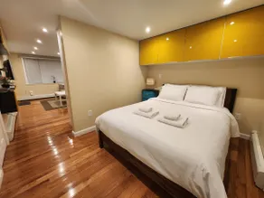 Private apartment, quinn bed/parking - Image 5