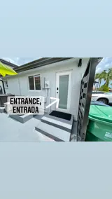 ♥ Charming Suite, Private Entrance, Dolphin Mall ♥ - Image 4