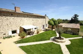Le Clos De Lapras - Image 2