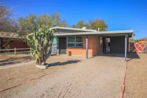 Best Location In Tucson Fully Stocked Private Home - Image 4