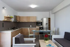 Ben's Homes Ariadne - Image 4