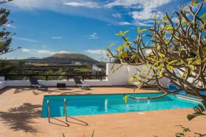 Luxuriöses Landhaus \"El Quinto\" mit Pool, Terrasse, Garten & WLAN - Image 5