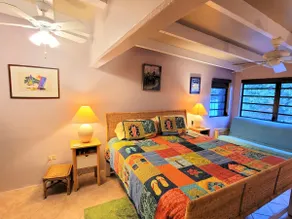 Beautiful Townhouse awaits you. - Image 5