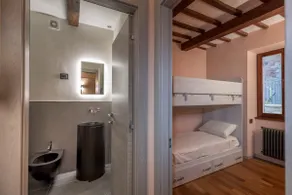 B&B Luxury Apartment Suite Gubbio 2 camere e divano letto - Image 4
