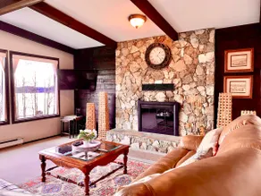 Family-Friendly Seaside House, Near Ferry and YYJ - Image 4
