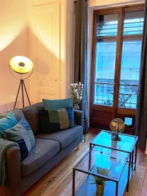 P&R 2 : 2 bedroom, Plainpalais - Image 2