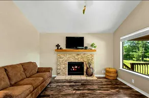 Lakefront-Pool-Grill-Firepit-BB Hoop-RO Water syst - Image 3