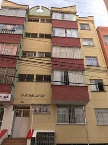 Apartment in Floridablanca, very good location - Image 4