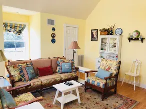 Comfortable cottage with country views - Image 3