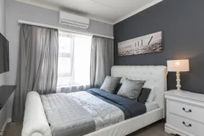 Stunning loft unit in Fourways with backup power! - Image 5