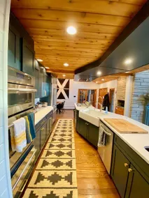 Hyde Park Luxury A-Frame - Pool/Chef Kitchen - Image 4