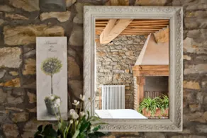 House with pool in the hills of Parma - Image 3