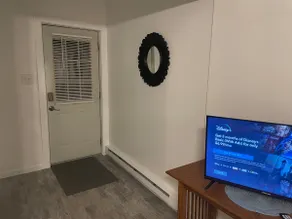 Private Space with Full Kitchen - Image 5