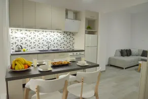 ALISAHNI APARTMENT - Image 4