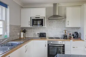 Bainvalley Cottages - The Shamba, sleeps 4 - Image 4