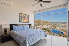 Summer vibes in Cabo - Image 3