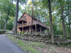 Pioneer Rock Cabin near river and trails - Image 5
