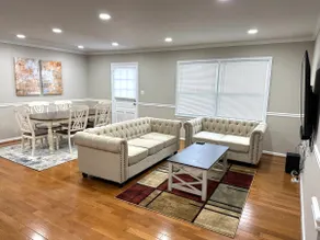 Charming | 4 BRs | 4 beds | 2.5 baths | 20min DC - Image 3