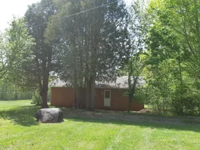 Whispering Oaks Cottage on Washademoak Lake - Image 2