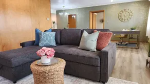 Spacious condo roof-top deck sleeps 6 - Image 5