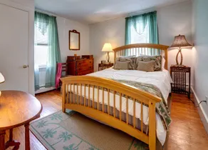 Crows Nest Suite of Green Gables Inn - Image 5
