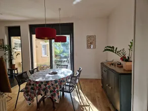 Townhouse, peaceful oasis - Image 3