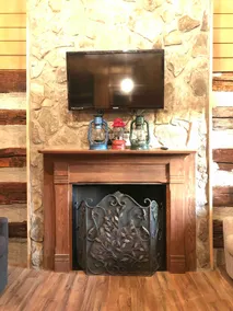 Cozy Cabin in the Country —NEWLY ADDED Fire Pit - Image 4