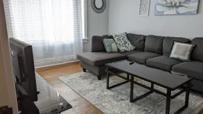Private Quiet Safe 2nd Fl Apt Heart of the City - Image 4
