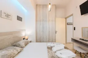 Ocean Dream, a 2 bedroom apt on the beach! - Image 3