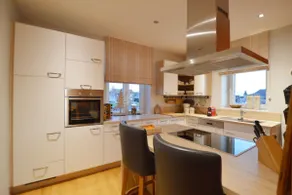 Charming Fens Family Home - Image 5