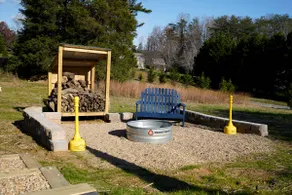 Bluebird Cottage B: Quiet, Firepit, Patio, Games - Image 3