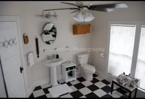 River Town Dreams upstairs unit - Image 3