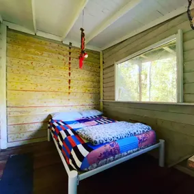 Fogo Cabin | Panoramic View of Mountains and River - Image 3